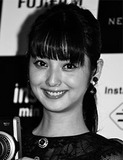 女優、タレントになれるのはひと握り！元グラドルという肩書でAVに？女性を商品にするビジネスの功罪