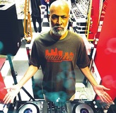  【アッシュ・ハドソンのアングラ見聞録】LAのDJ〈カーティス〉が懐古する90年代のクラブシーン