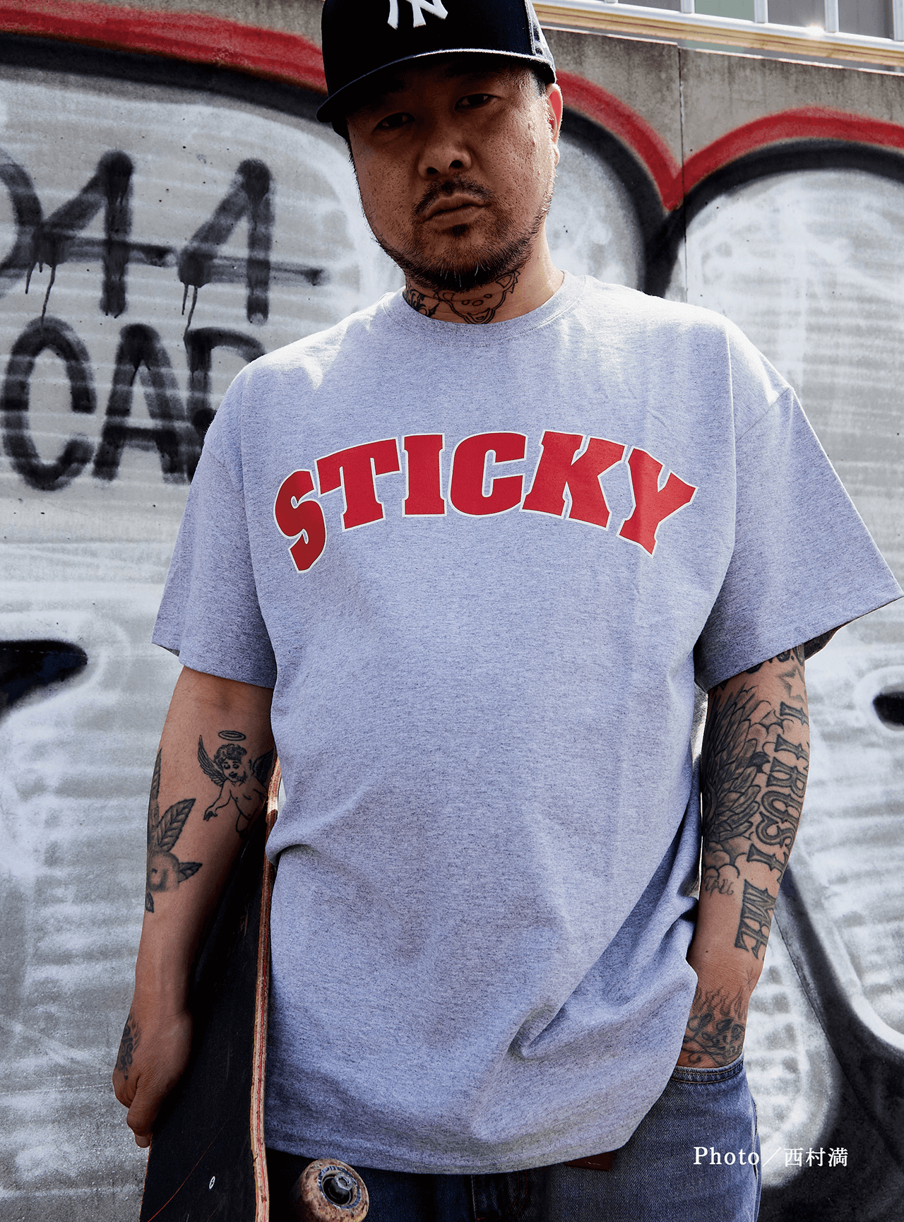 STICKY Tシャツ